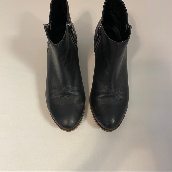 Lucky Brand Black Leather Basel Ankle Booties Sz 7 - Picture 6 of 9